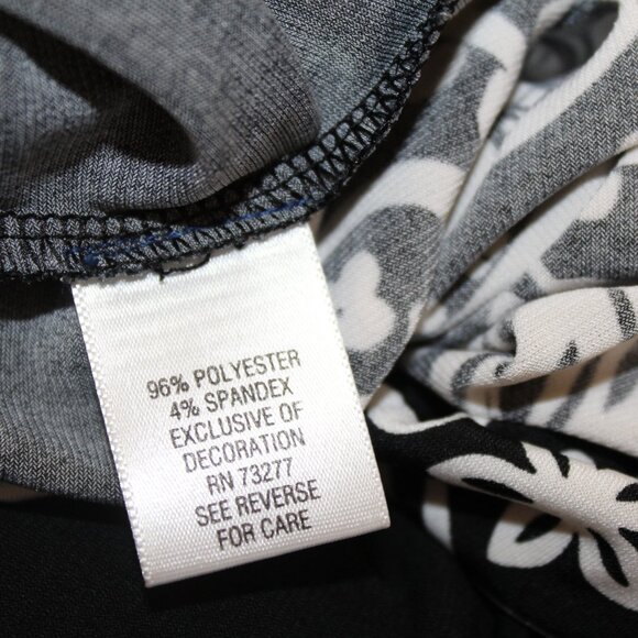 SALE Apt. 9 V Neck Black White Sleeveless Knee Length S Small EUC - Picture 11 of 12